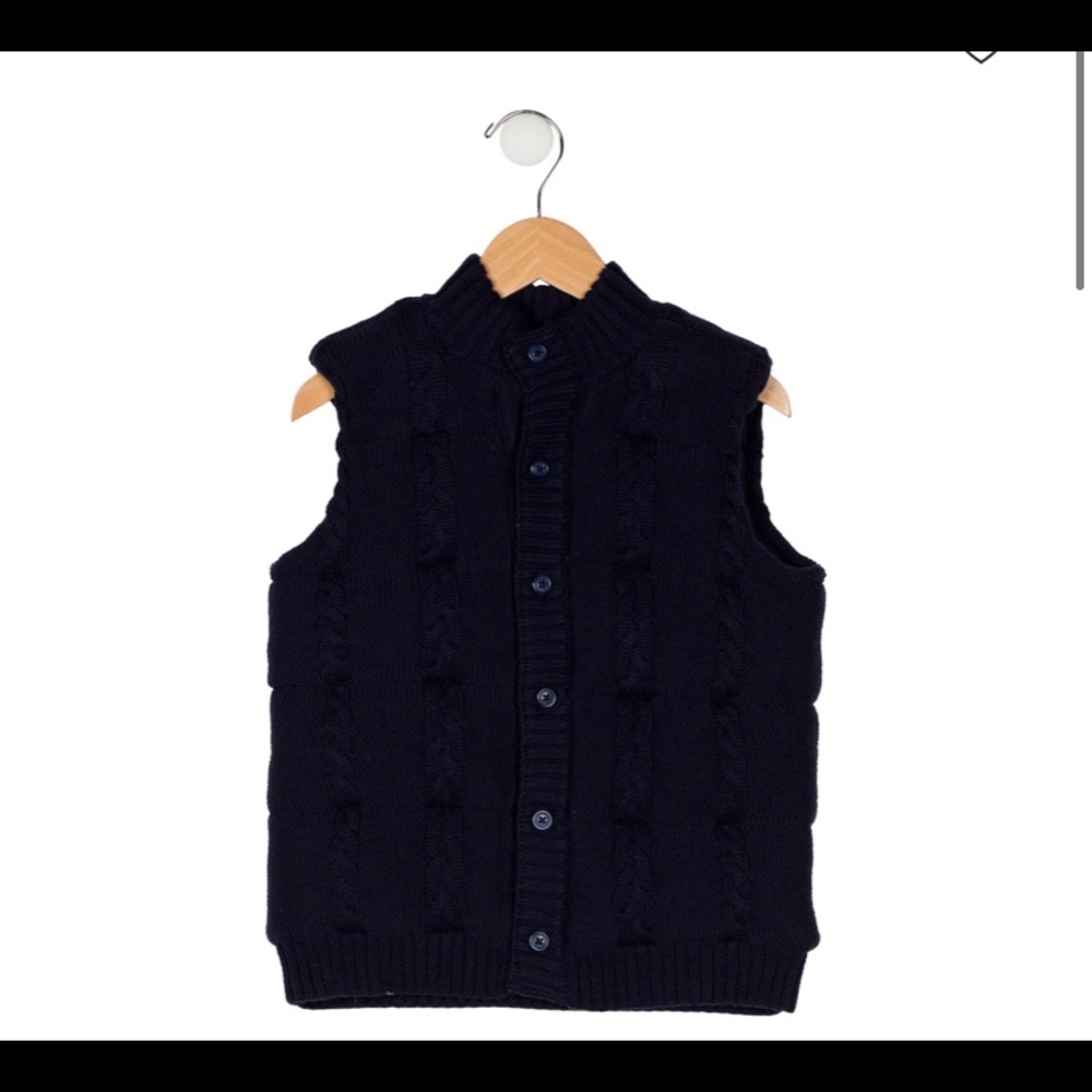 JANIE AND JACK
Boys Cable Knit Puffer Vest w/ tags
